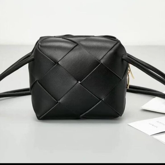 Bottega Veneta Shoes - BOTTEGA VENETA Compact Woven Camera Pouch